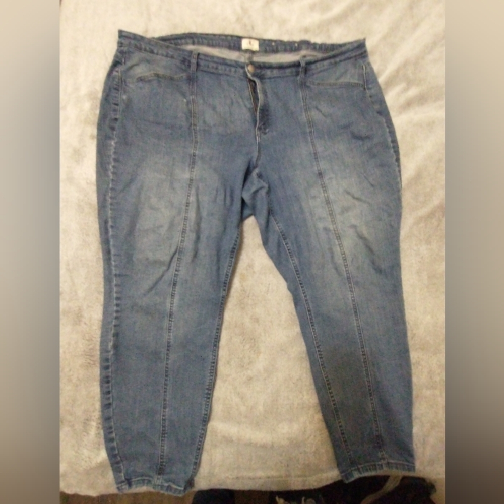 PENNINGTONS D/C BLUE JEANS